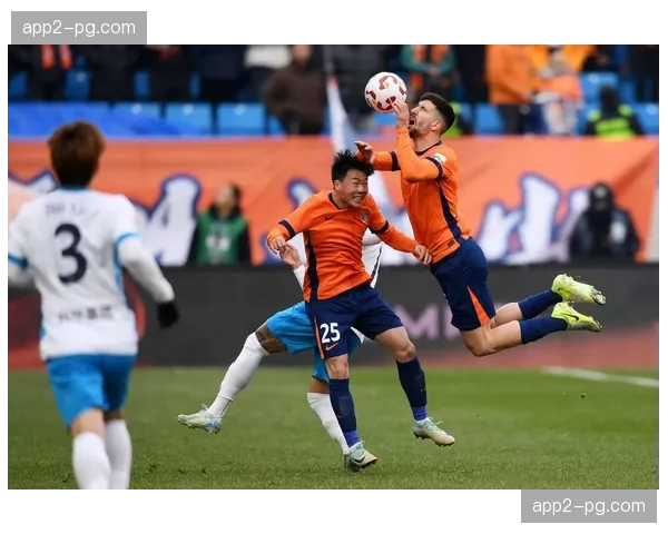 青岛海牛对河南队0胜1平3负，防守体系重建迫在眉睫